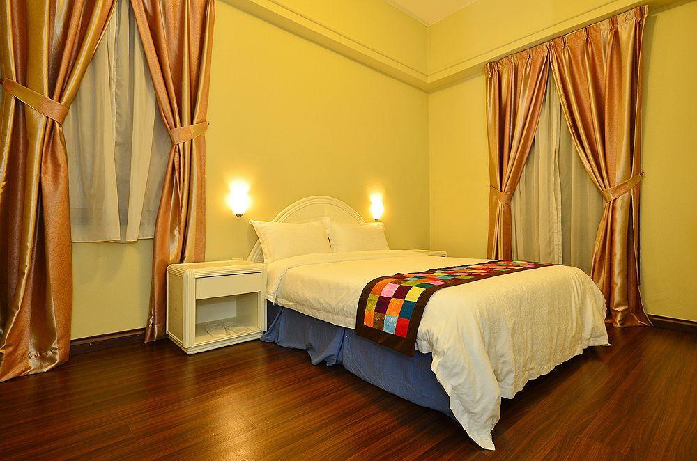 Jetty Suites Apartments Malacca Exterior photo